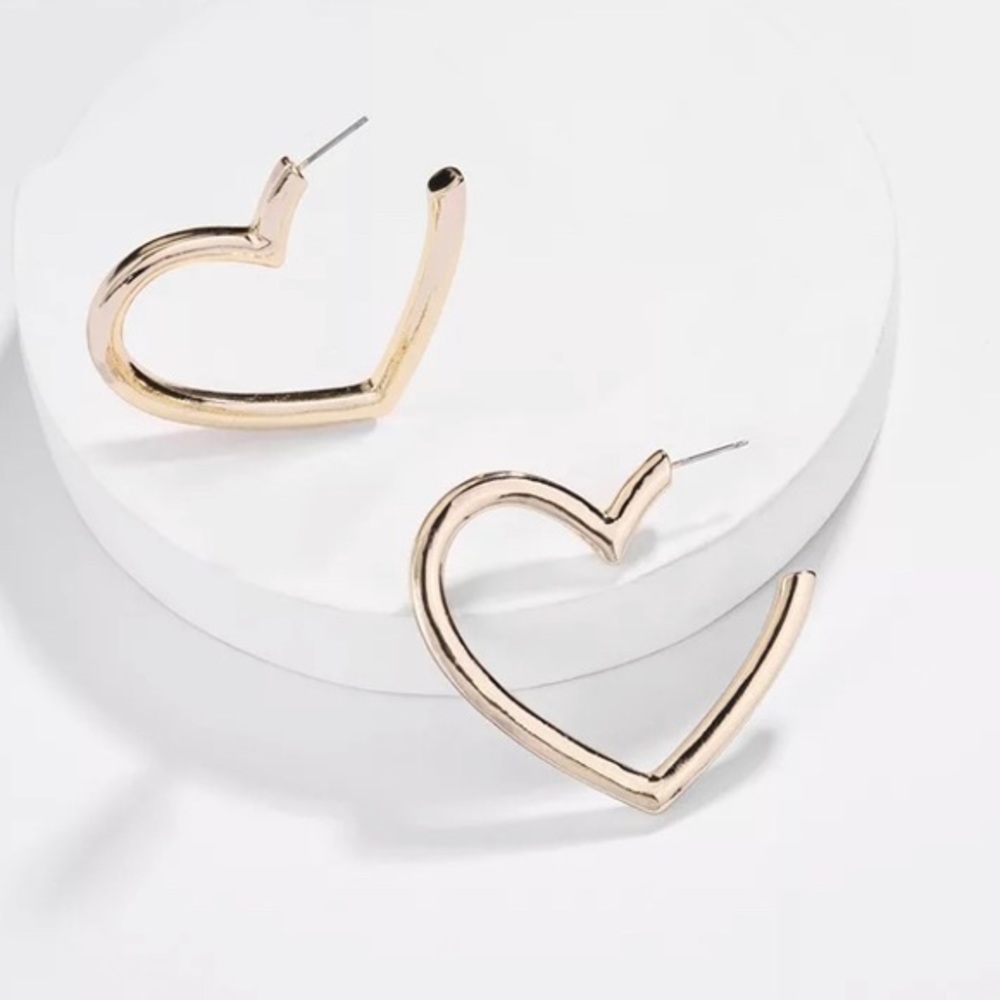 Golden heart earrings